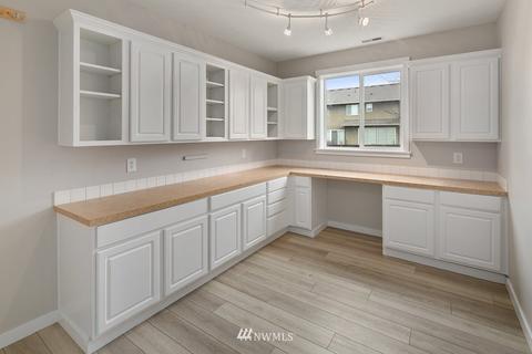 21809 39th Dr SE, Bothell, WA 98021 photo 28