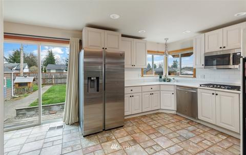 1457 Lafromboise St, Enumclaw, WA 98022 photo 10