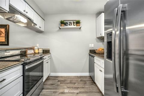 1526 192nd St SE #J2, Bothell, WA 98012 photo 8