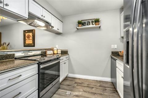 1526 192nd St SE #J2, Bothell, WA 98012 photo 9