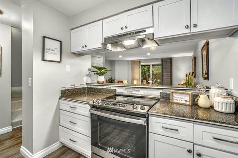1526 192nd St SE #J2, Bothell, WA 98012 photo 10