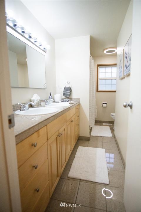 306 216th St SW, Bothell, WA 98021 photo 18