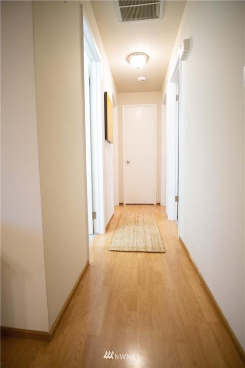 306 216th St SW, Bothell, WA 98021 photo 17