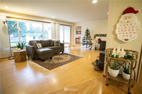 306 216th St SW, Bothell, WA 98021 photo 8