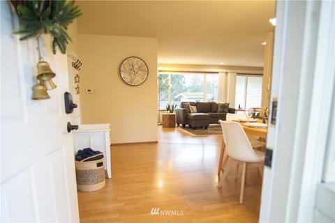 306 216th St SW, Bothell, WA 98021 photo 2