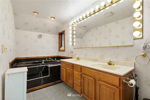 206 Kansas St SW, Orting, WA 98360 photo 18