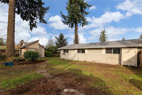 16922 17th Ave E, Spanaway, WA 98387 photo 32