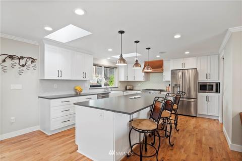 10404 NE 197th St, Bothell, WA 98011 photo 11