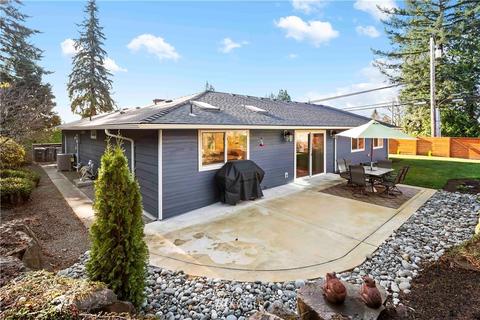 10404 NE 197th St, Bothell, WA 98011 photo 28