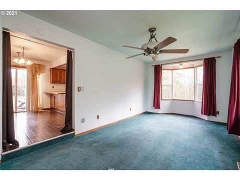 105 Mcadams Rd E, Longview, WA 98632 photo 8