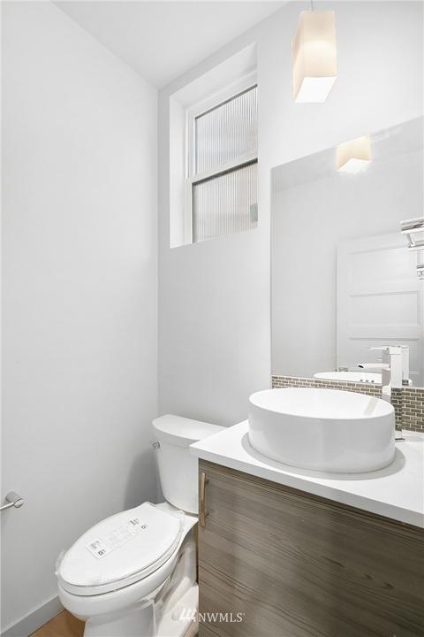 511 N 48th St, Seattle, WA 98103 photo 16
