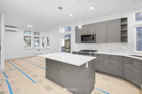 511 N 48th St, Seattle, WA 98103 photo 13