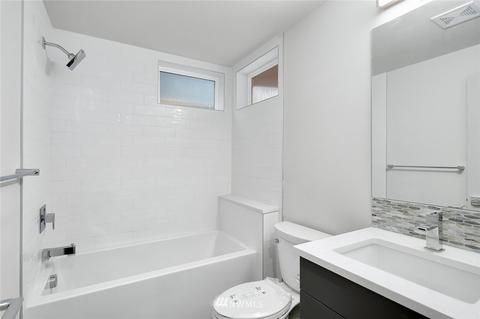 511 N 48th St, Seattle, WA 98103 photo 23