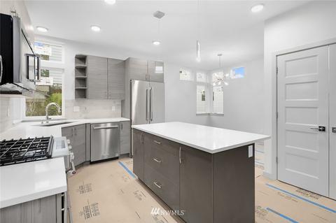 511 N 48th St, Seattle, WA 98103 photo 10