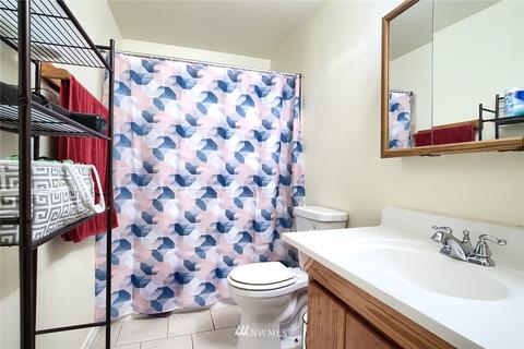 17525 5th Avenue Ct E, Spanaway, WA 98387 photo 8