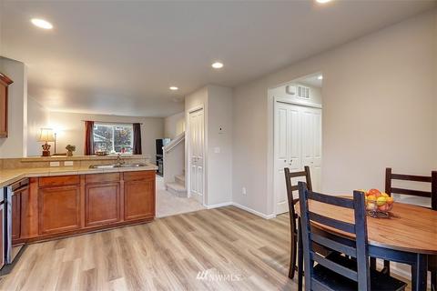 9828 30th Dr SE, Everett, WA 98208 photo 9