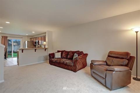 9828 30th Dr SE, Everett, WA 98208 photo 2