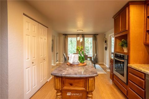 22123 49th Ave SE, Bothell, WA 98021 photo 16