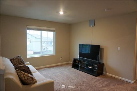 645 Becky Ave E, Enumclaw, WA 98022 photo 10
