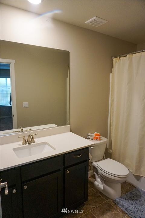 645 Becky Ave E, Enumclaw, WA 98022 photo 11