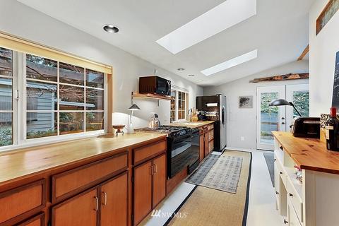 20931 W Richmond Rd, Bothell, WA 98021 photo 7