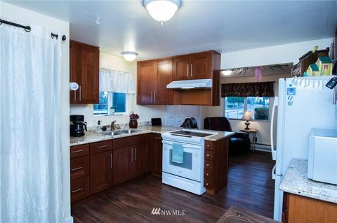 7721 Easy St, Everett, WA 98203 photo 5