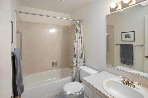 13031 NE 184th Pl, Bothell, WA 98011 photo 16