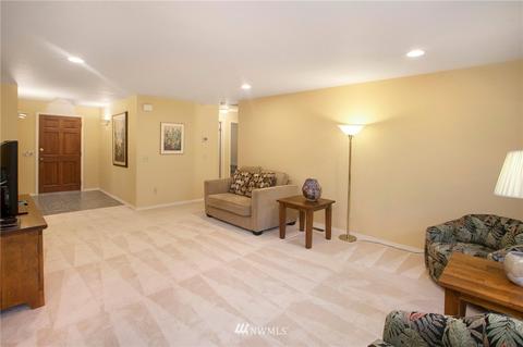 13031 NE 184th Pl, Bothell, WA 98011 photo 4
