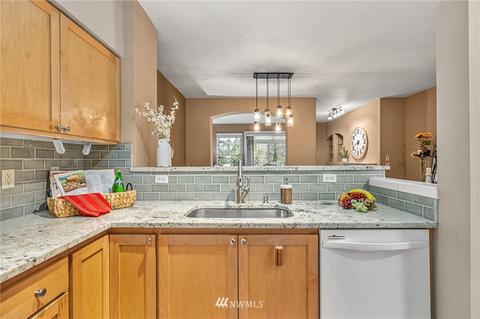 2009 196th St SE #B102, Bothell, WA 98012 photo 10