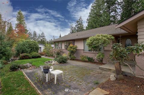 102 Greenway Dr, Sequim, WA 98382 photo 2
