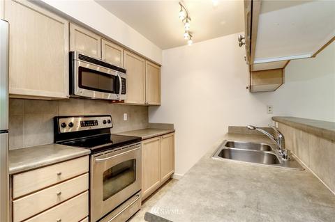 18930 Bothell-everett Hwy #E-301, Bothell, WA 98012 photo 6