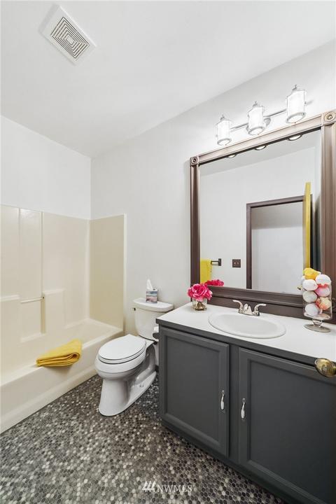 4002 214th Street Ct E, Spanaway, WA 98387 photo 13