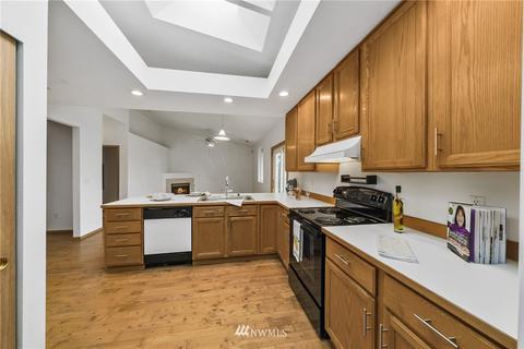 4002 214th Street Ct E, Spanaway, WA 98387 photo 8