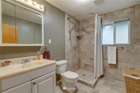 519 213th Pl SW, Bothell, WA 98021 photo 25