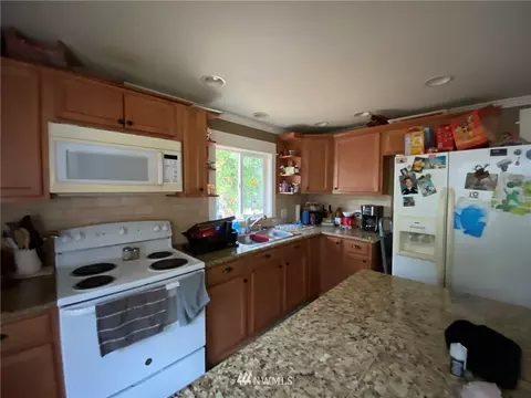 18319 Pioneer Way E, Orting, WA 98360 photo 26