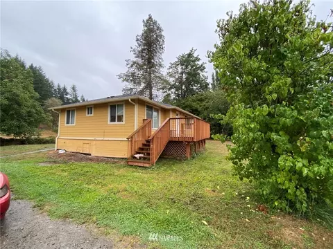 18319 Pioneer Way E, Orting, WA 98360 photo 2