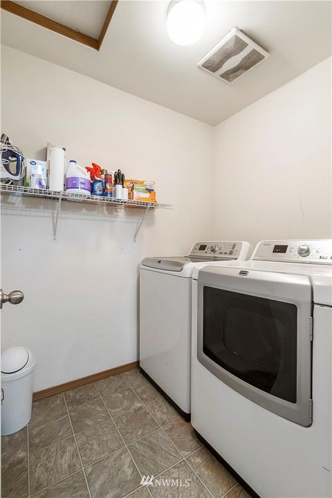 207 Roberts St NE, Orting, WA 98360 photo 29