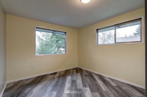 1909 Rainier Ave, Everett, WA 98201 photo 9