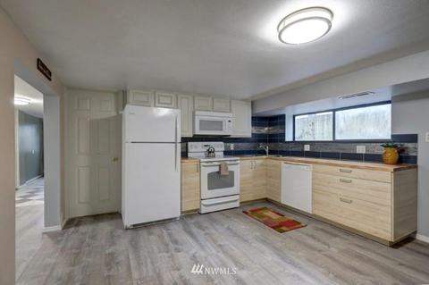 1909 Rainier Ave, Everett, WA 98201 photo 13