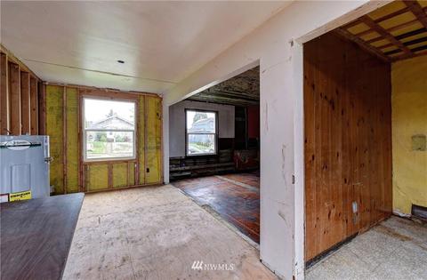 1516 Mcdougall Ave, Everett, WA 98201 photo 5