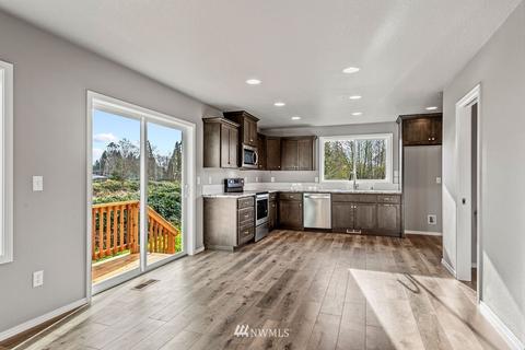 160 Glengate Loop, Cathlamet, WA 98612 photo 9