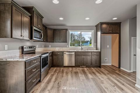 160 Glengate Loop, Cathlamet, WA 98612 photo 6