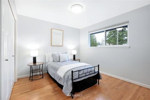 6520 Gateway Ter, Everett, WA 98203 photo 8