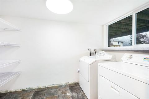 6520 Gateway Ter, Everett, WA 98203 photo 10