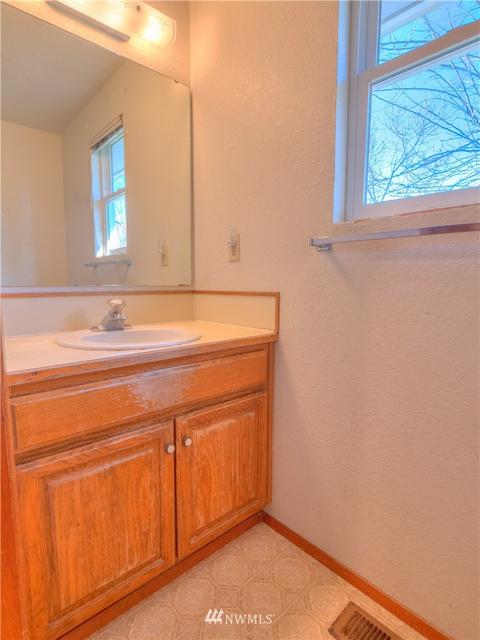 24025 SE 468th St, Enumclaw, WA 98022 photo 11