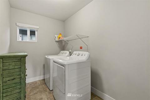 16824 1st Pl W, Bothell, WA 98012 photo 20