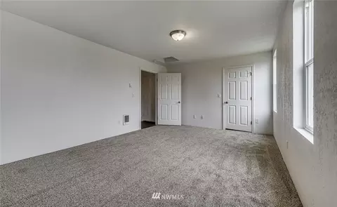 5008 S 2nd Ave, Everett, WA 98203 photo 18