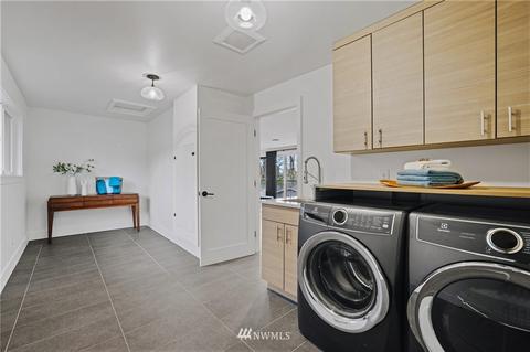 8120 Talbot Rd, Edmonds, WA 98026 photo 35