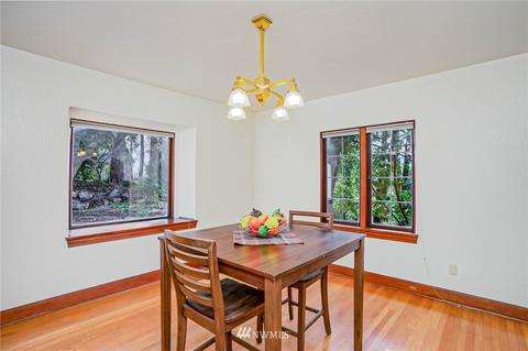 184 33rd Ave E, Seattle, WA 98112 photo 5