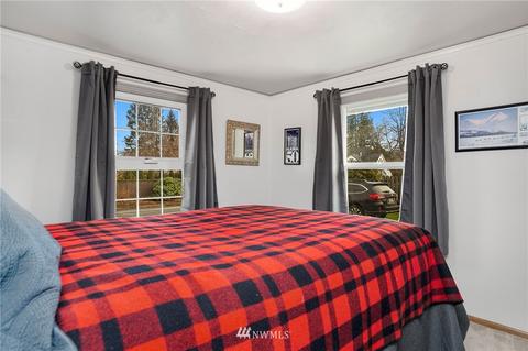1231 Lafromboise St, Enumclaw, WA 98022 photo 10
